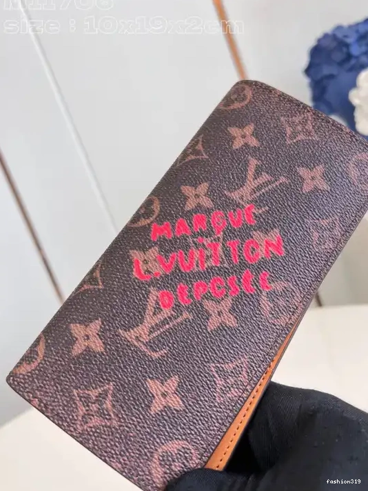 VUITTON LOUIS BRAZZA WALLET-10*19*2cm 0328